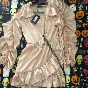 Brand New PrettyLittleThing Fluttery Girly Dress